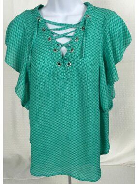 a n a A New Approach Top Size M Green White Lace Up V neck Short Sleeves